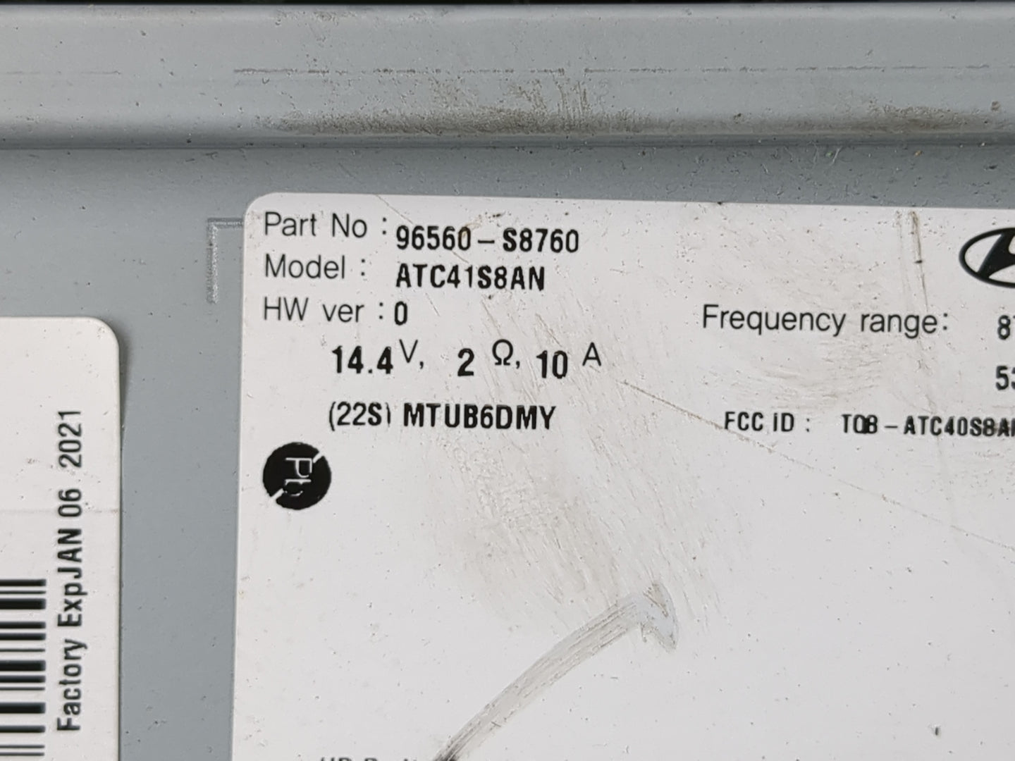 2020-2022 Hyundai Palisade Radio AM FM Cd Player Receiver Replacement P/N:96560-S8760 Fits Fits 2020 2021 2022 OEM Used Auto