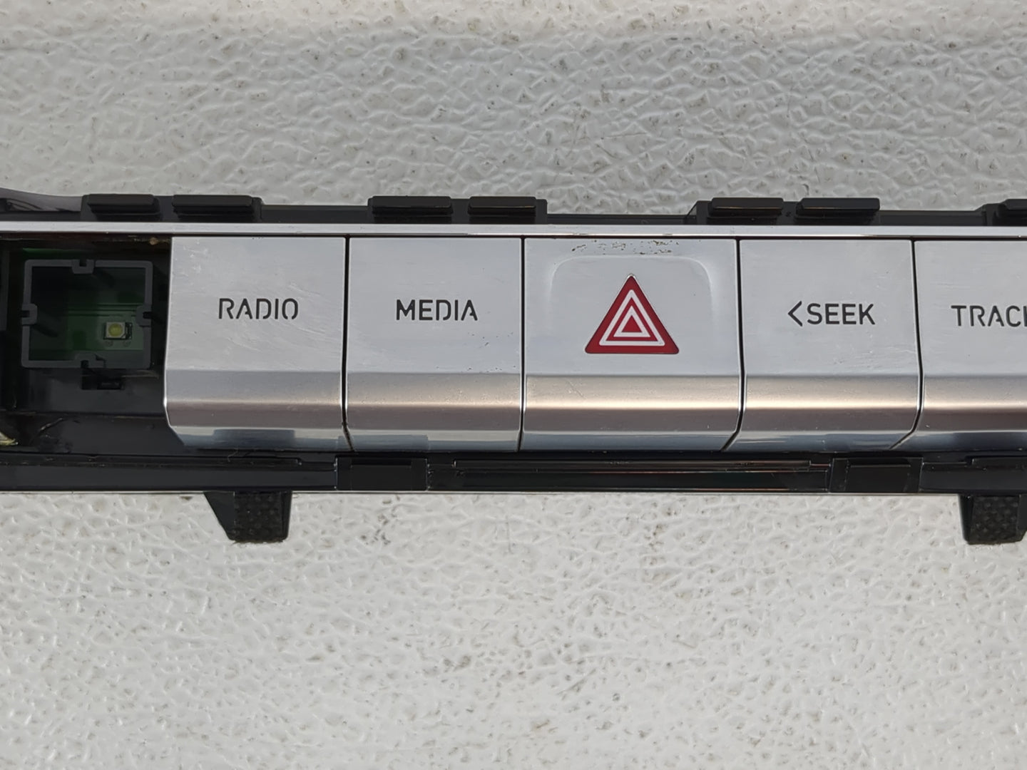 2020-2022 Hyundai Palisade Radio AM FM Cd Player Receiver Replacement P/N:96540S8110VCS Fits Fits 2020 2021 2022 OEM Used Au