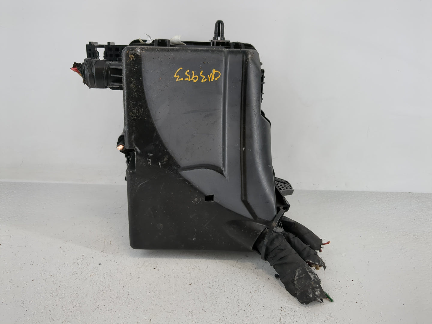 2020-2022 Hyundai Palisade Fusebox Fuse Box Panel Relay Module P/N:91220-S8580-13 91220 THN Fits Fits 2020 2021 2022 OEM Use
