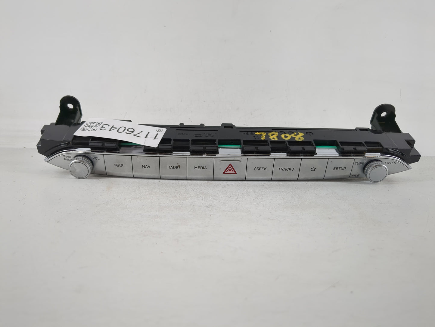 2020-2022 Hyundai Palisade Radio Control Panel - Oemusedautoparts1.com