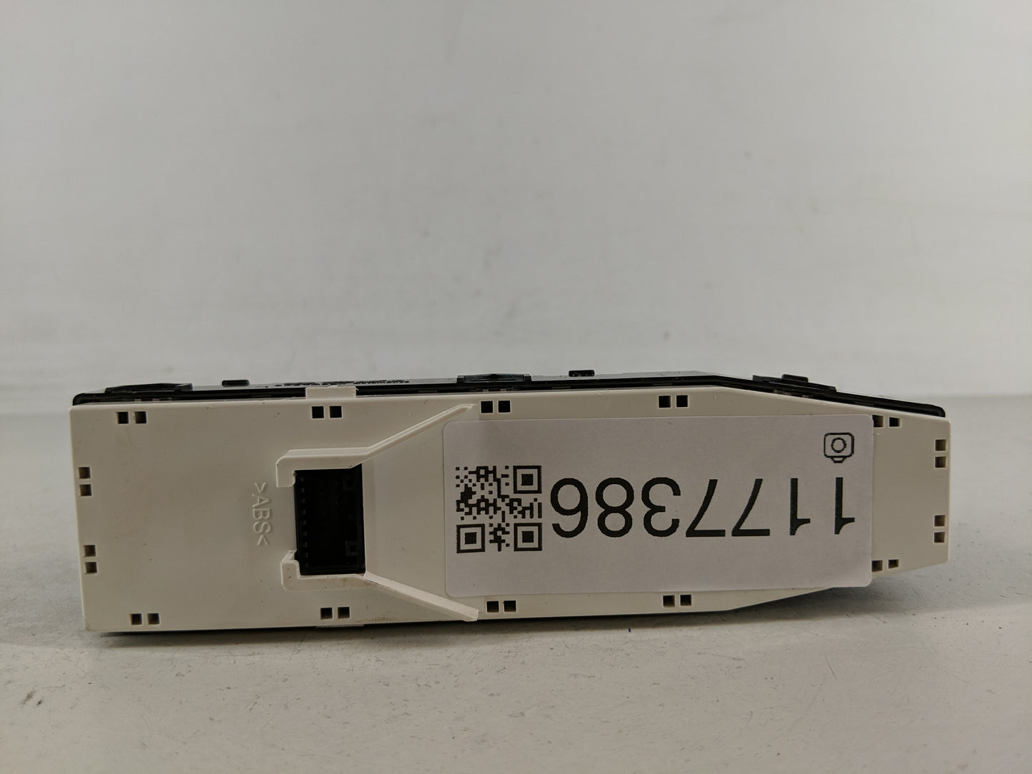 2020 Hyundai Palisade Master Power Window Switch Replacement Driver Side Left Fits OEM Used Auto Parts - Oemusedautoparts1.c