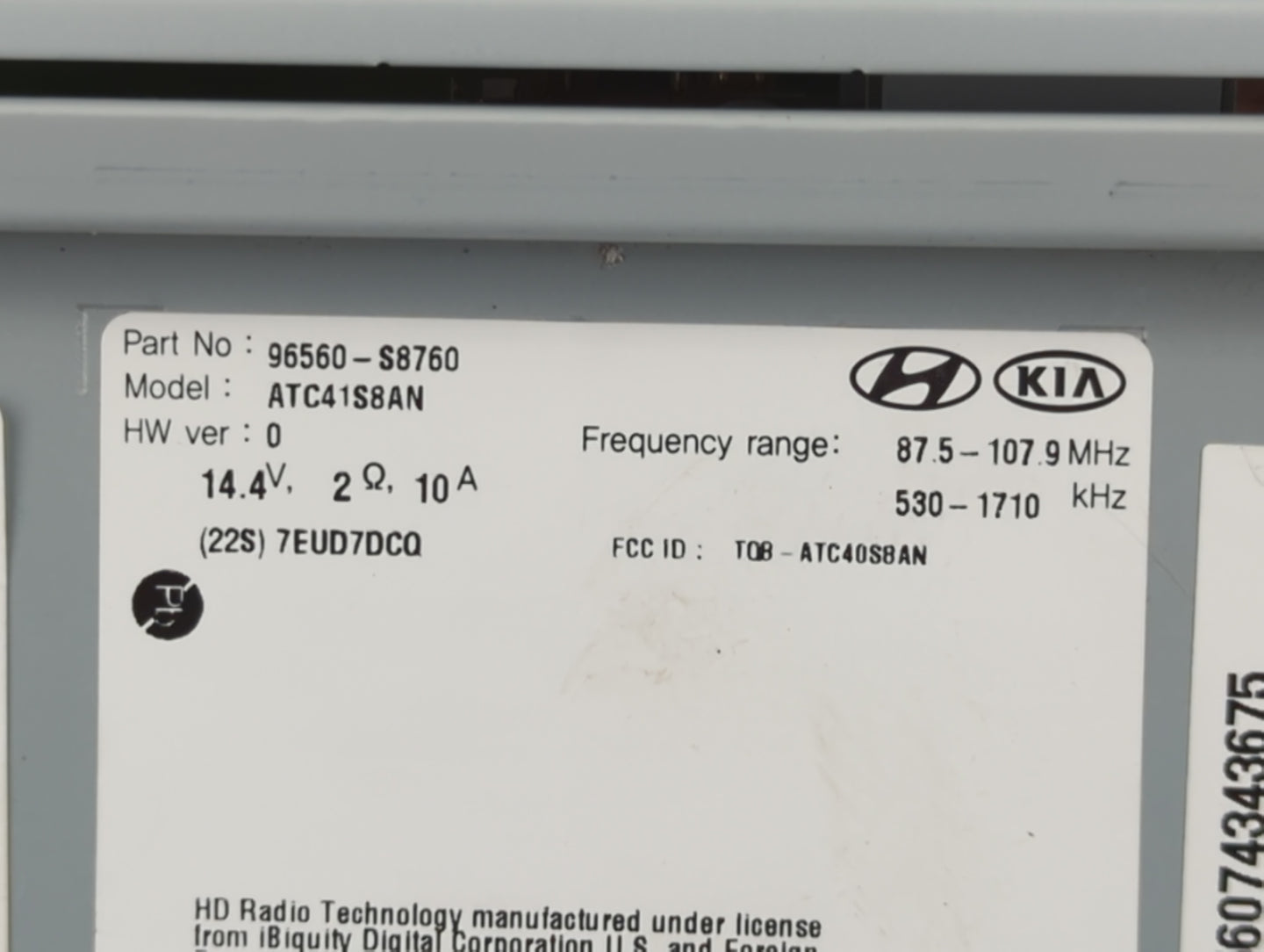 2020-2022 Hyundai Palisade Radio AM FM Cd Player Receiver Replacement P/N:96560-S8760 Fits Fits 2020 2021 2022 OEM Used Auto