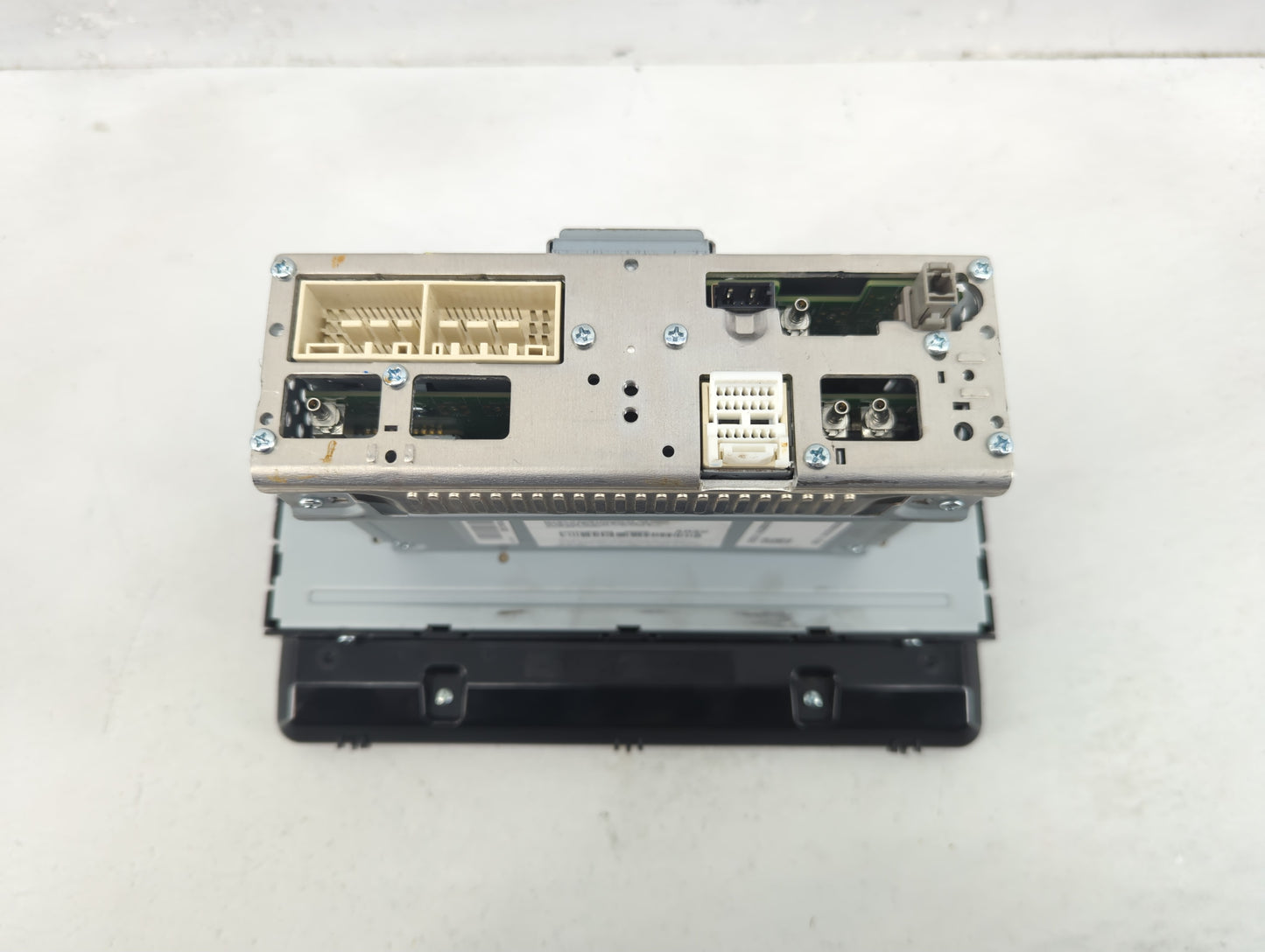 2020-2022 Hyundai Palisade Radio AM FM Cd Player Receiver Replacement P/N:96560-S8720 Fits Fits 2020 2021 2022 OEM Used Auto