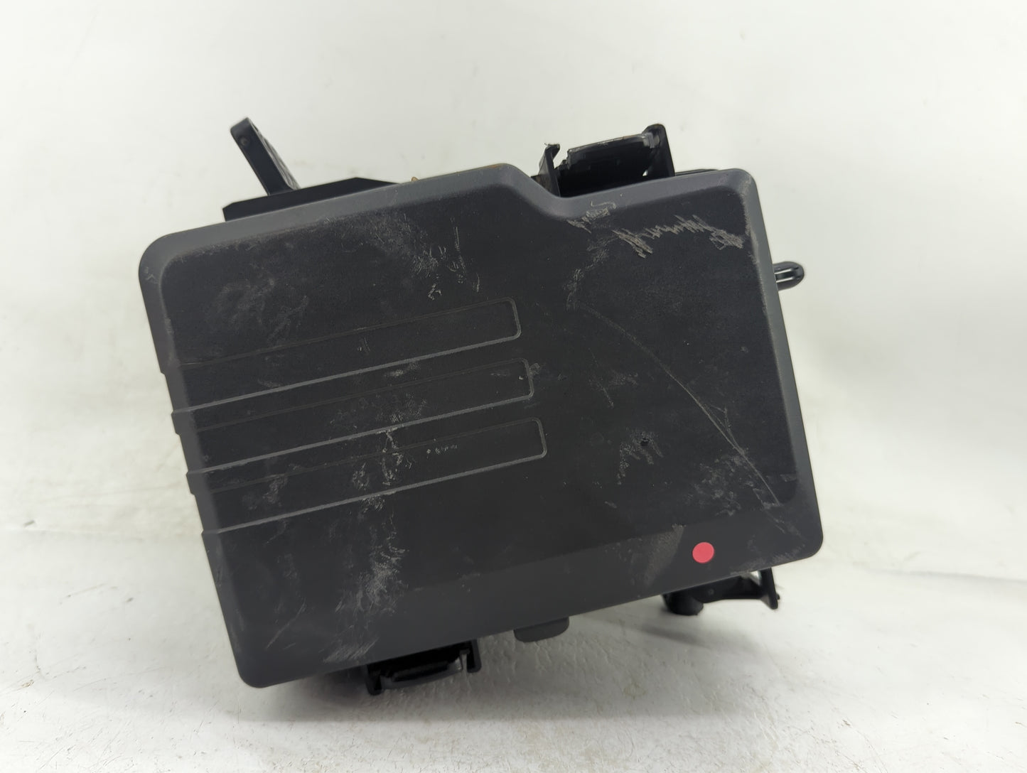 2020-2022 Hyundai Palisade Fusebox Fuse Box Panel Relay Module P/N:91220S8270 Fits Fits 2020 2021 2022 OEM Used Auto Parts -