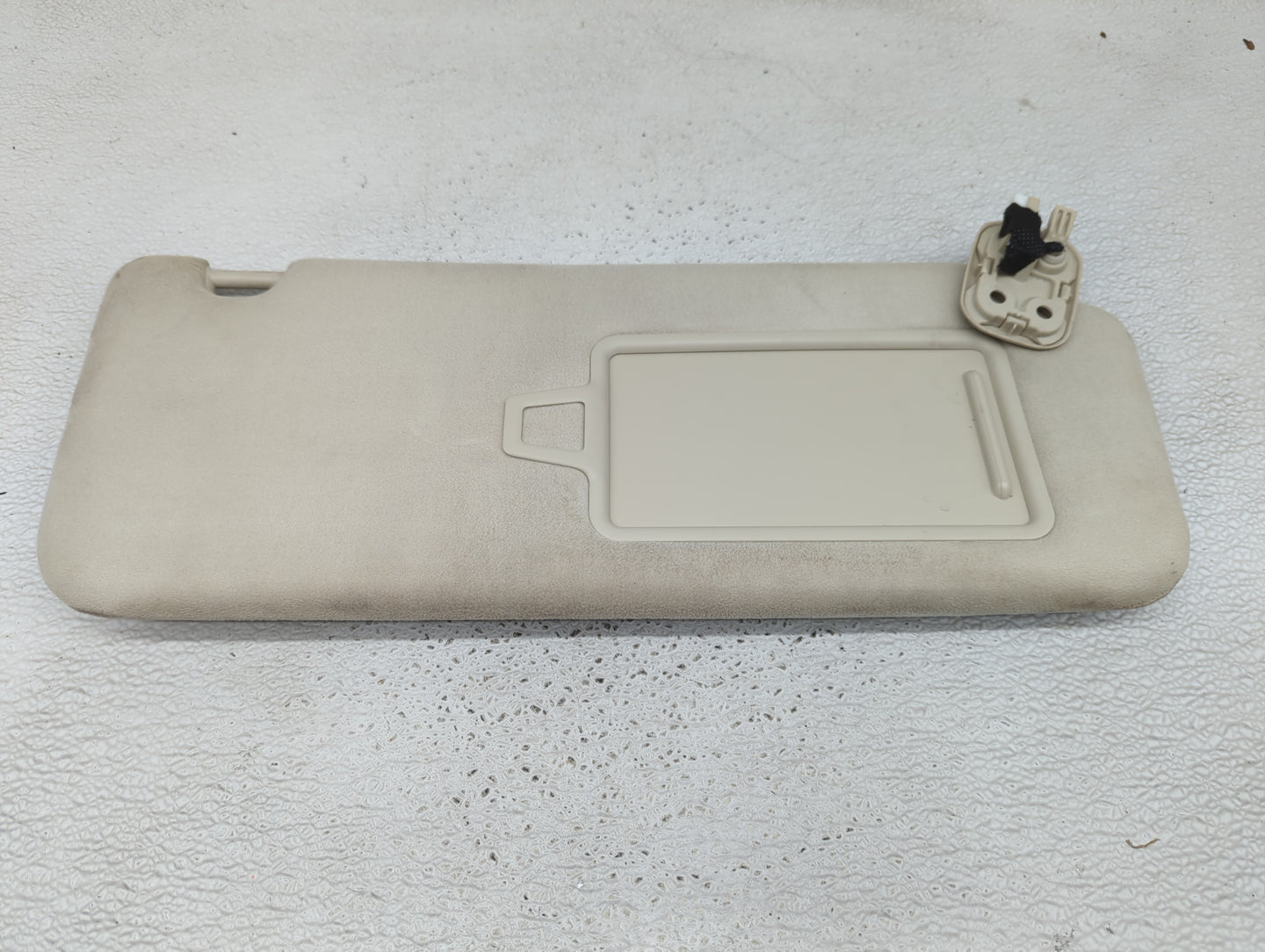 2020-2022 Hyundai Palisade Sun Visor Shade Replacement Passenger Right Mirror Fits Fits 2020 2021 2022 OEM Used Auto Parts -