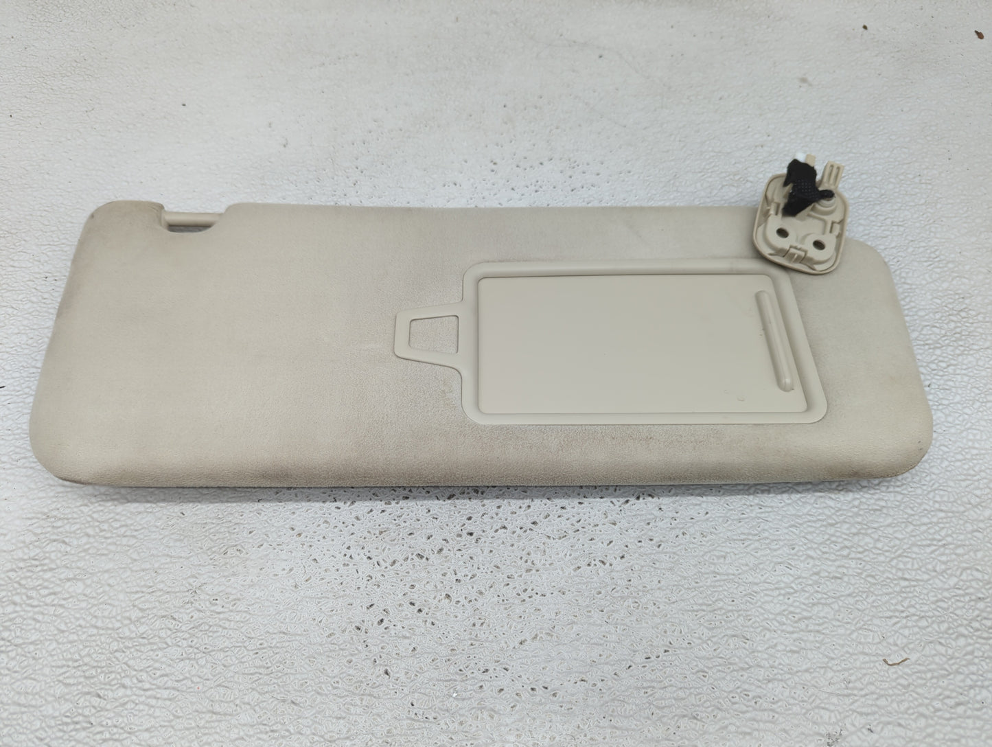 2020-2022 Hyundai Palisade Sun Visor Shade Replacement Passenger Right Mirror Fits Fits 2020 2021 2022 OEM Used Auto Parts -