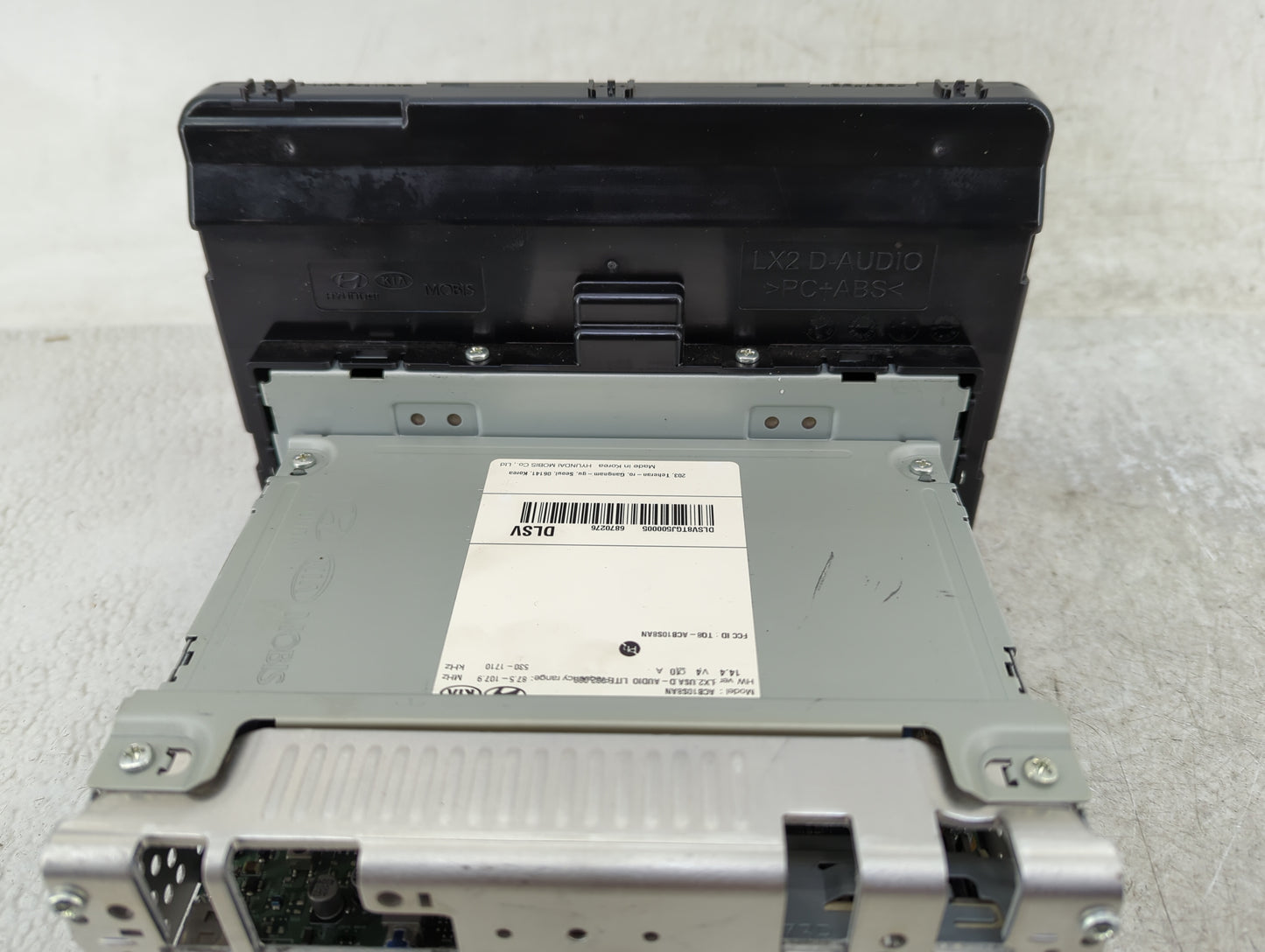 2020-2022 Hyundai Palisade Radio AM FM Cd Player Receiver Replacement P/N:96160S8700 Fits Fits 2020 2021 2022 OEM Used Auto 