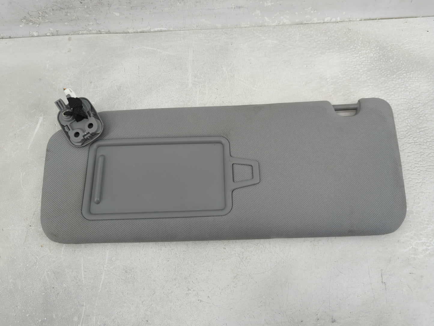 2020-2022 Hyundai Palisade Sun Visor Shade Replacement Driver Left Mirror Fits Fits 2020 2021 2022 OEM Used Auto Parts - Oem
