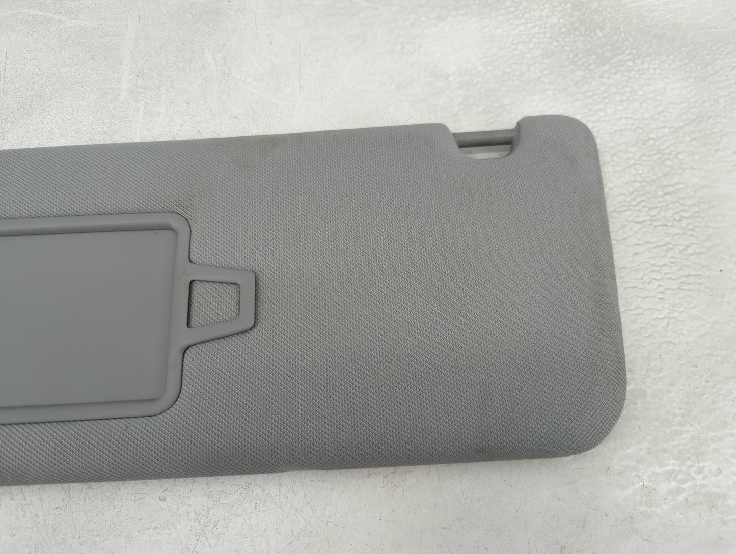 2020-2022 Hyundai Palisade Sun Visor Shade Replacement Driver Left Mirror Fits Fits 2020 2021 2022 OEM Used Auto Parts - Oem