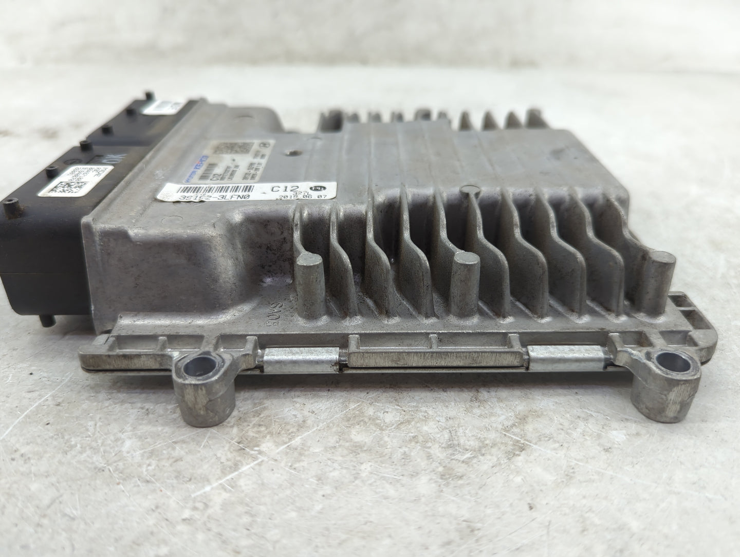 2020-2022 Hyundai Palisade PCM Engine Control Computer ECU ECM PCU OEM P/N:39132-3LFN0 9001270327KF Fits Fits 2020 2021 2022
