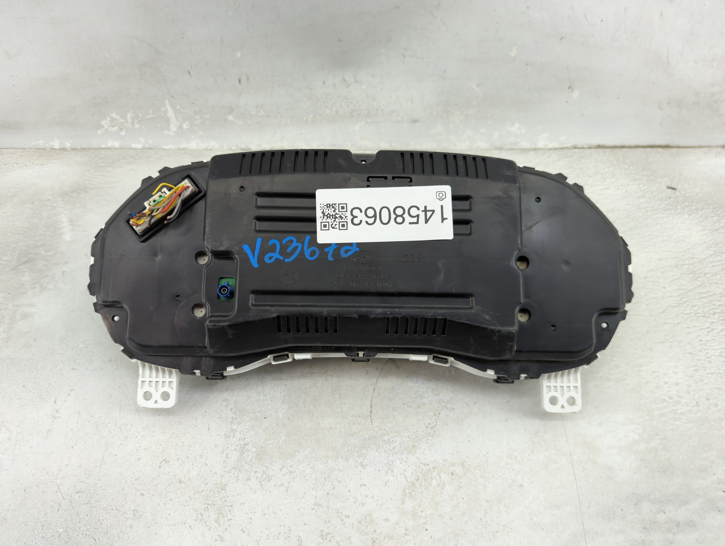 2020 Hyundai Palisade Instrument Cluster Speedometer Gauges P/N:94011-S8640 Miles: Fits OEM Used Auto Parts - Oemusedautopar