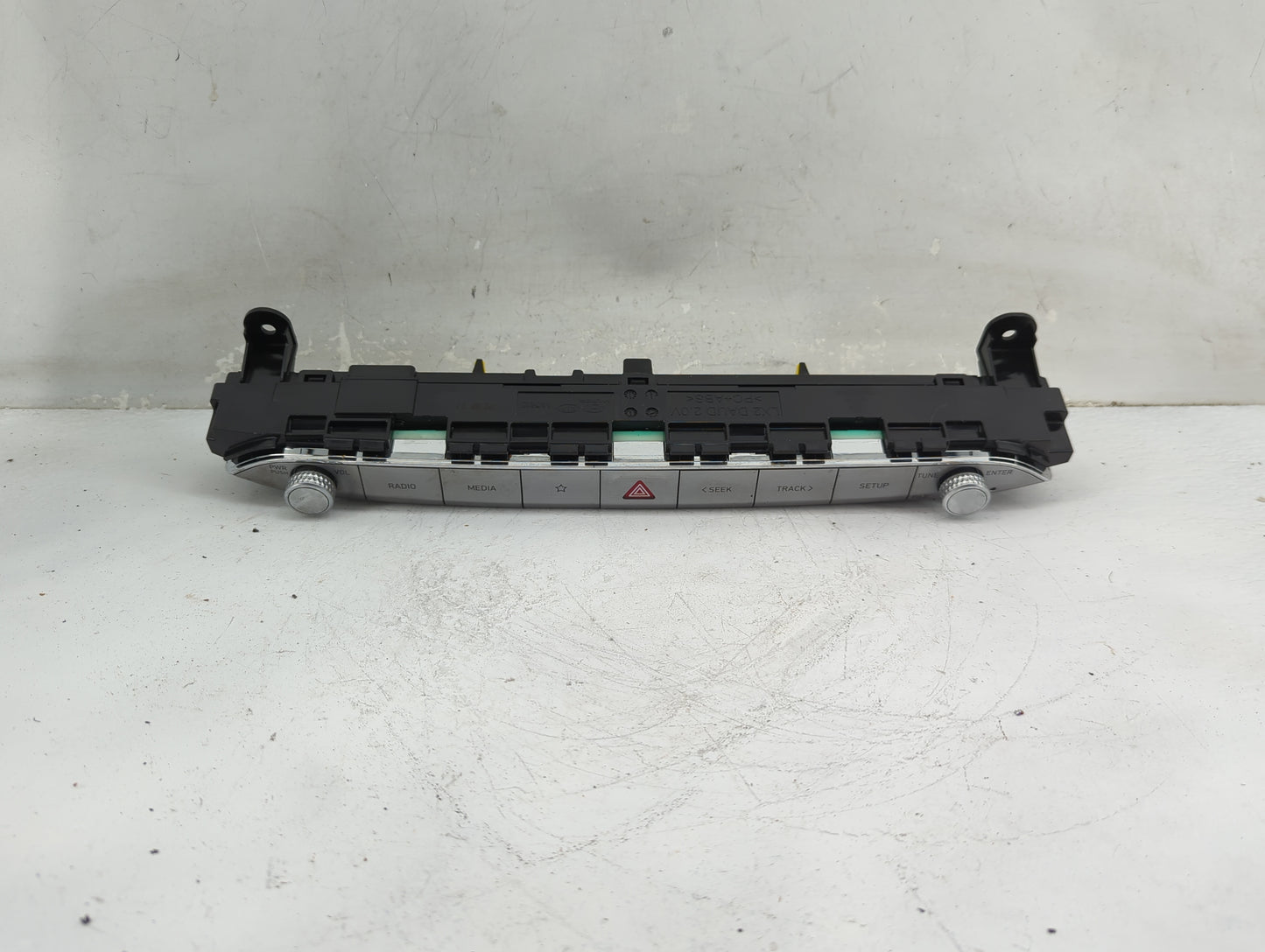 2020-2022 Hyundai Palisade Radio Control Panel 1463684 - Oemusedautoparts1.com