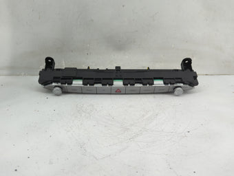 compare product 2020-2022 Hyundai Palisade Radio Control Panel 1463684