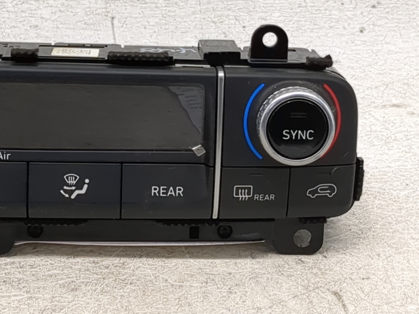2020-2022 Hyundai Palisade Climate Control Module Temperature AC/Heater Replacement P/N:97250-S8660 Fits Fits 2020 2021 2022