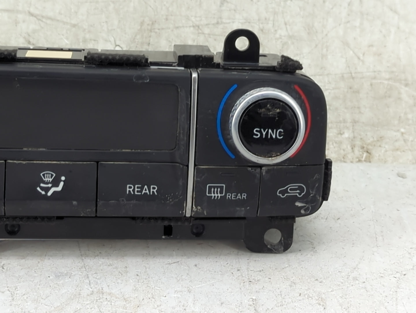 2020-2022 Hyundai Palisade Climate Control Module Temperature AC/Heater Replacement P/N:97250-S8660 Fits Fits 2020 2021 2022