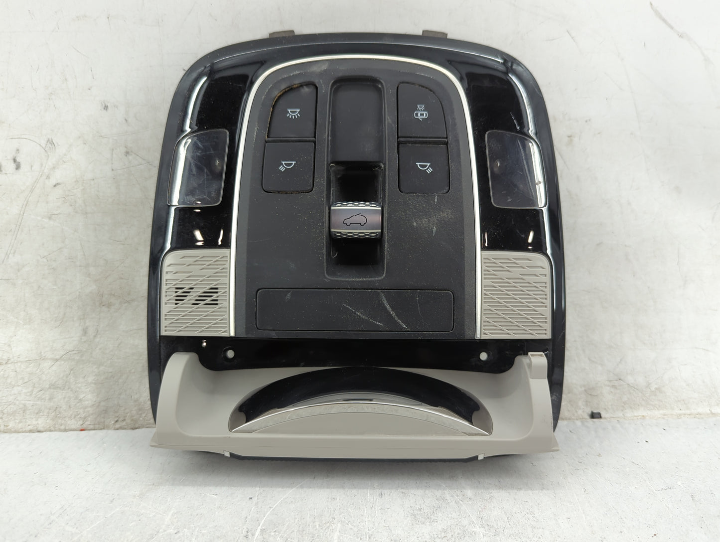 2020 Hyundai Palisade Overhead Roof Console 1465838 - Oemusedautoparts1.com