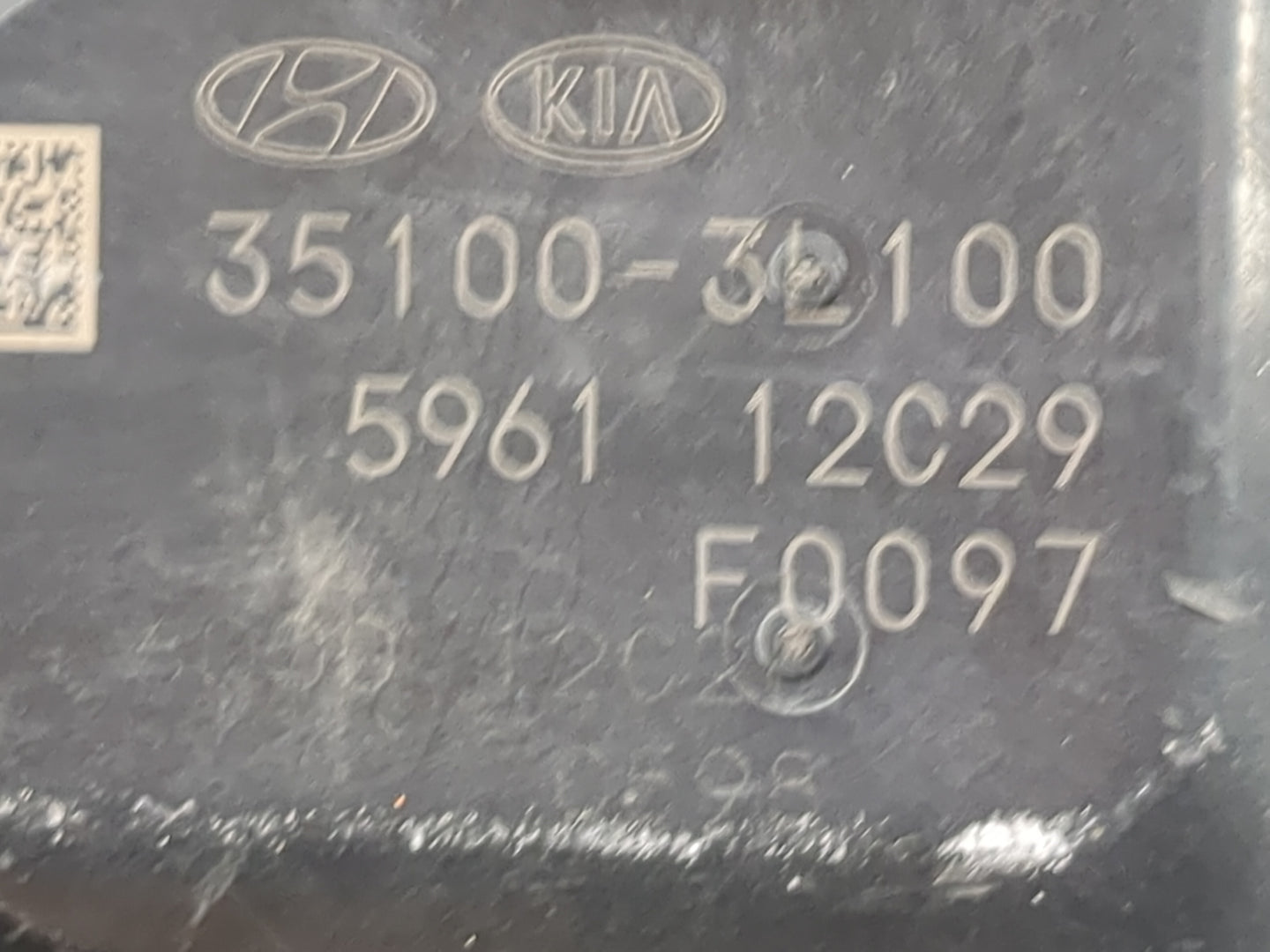 2020-2022 Hyundai Palisade Throttle Body P/N:35100-3L100 5961 12C29 Fits Fits 2017 2018 2019 2020 2021 2022 OEM Used Auto Pa