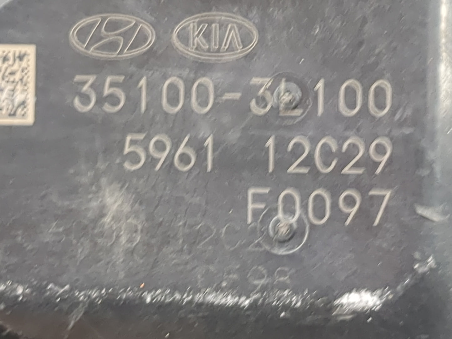 2020-2022 Hyundai Palisade Throttle Body P/N:35100-3L100 5961 12C29 Fits Fits 2017 2018 2019 2020 2021 2022 OEM Used Auto Pa