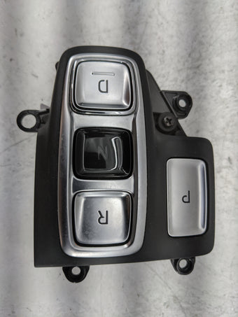 compare product 2020 Hyundai Palisade Floor Console Assembly Shifter 1478522