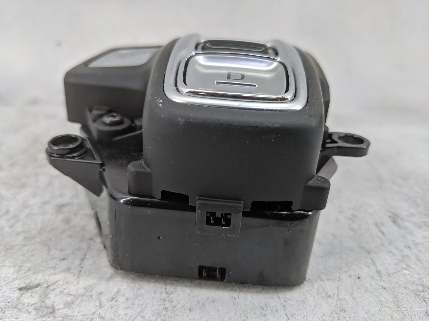 2020 Hyundai Palisade Floor Console Assembly Shifter 1478522 - Oemusedautoparts1.com