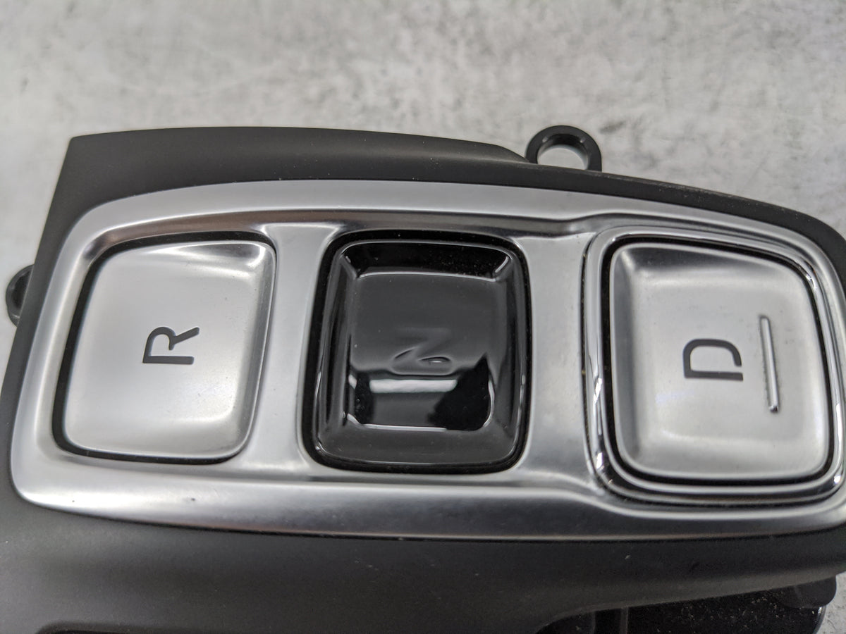 2020 Hyundai Palisade Floor Console Assembly Shifter 1478602 - Oemusedautoparts1.com