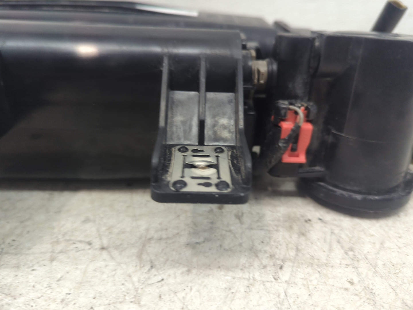 2020 Hyundai Palisade Fuel Vapor Charcoal Canister 1479483 - Oemusedautoparts1.com