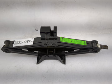 2020 Hyundai Palisade Spare Scissor Car Jack