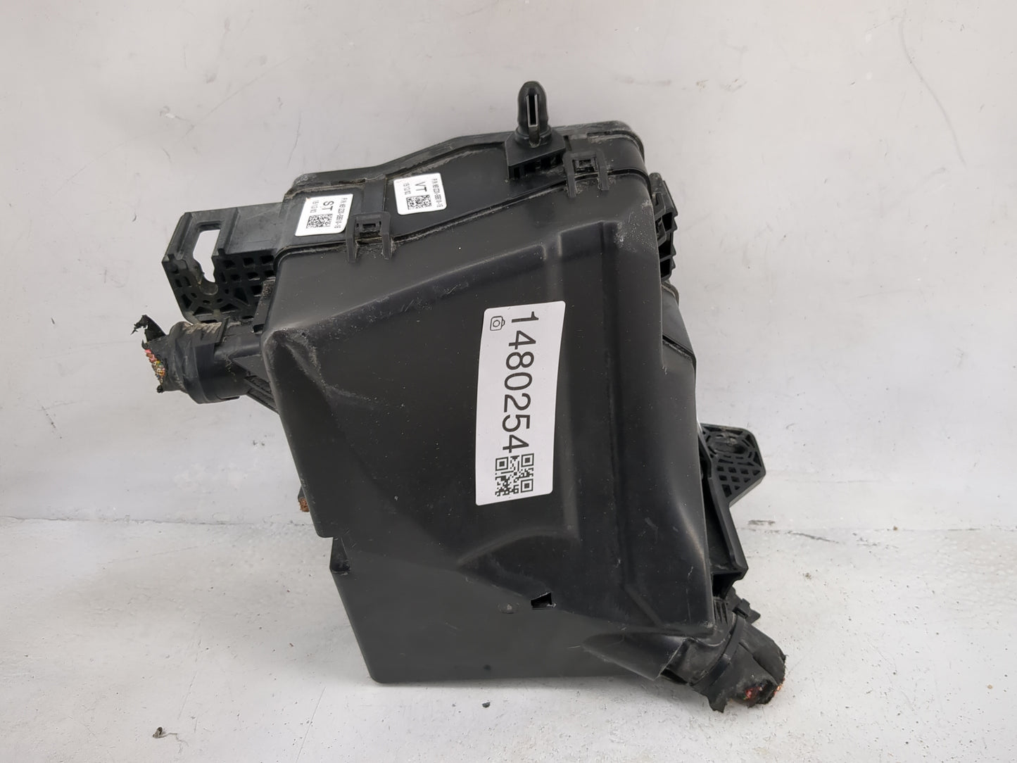 2020-2022 Hyundai Palisade Fusebox Fuse Box Panel Relay Module P/N:18980-10010 18980-10001 Fits Fits 2020 2021 2022 OEM Used