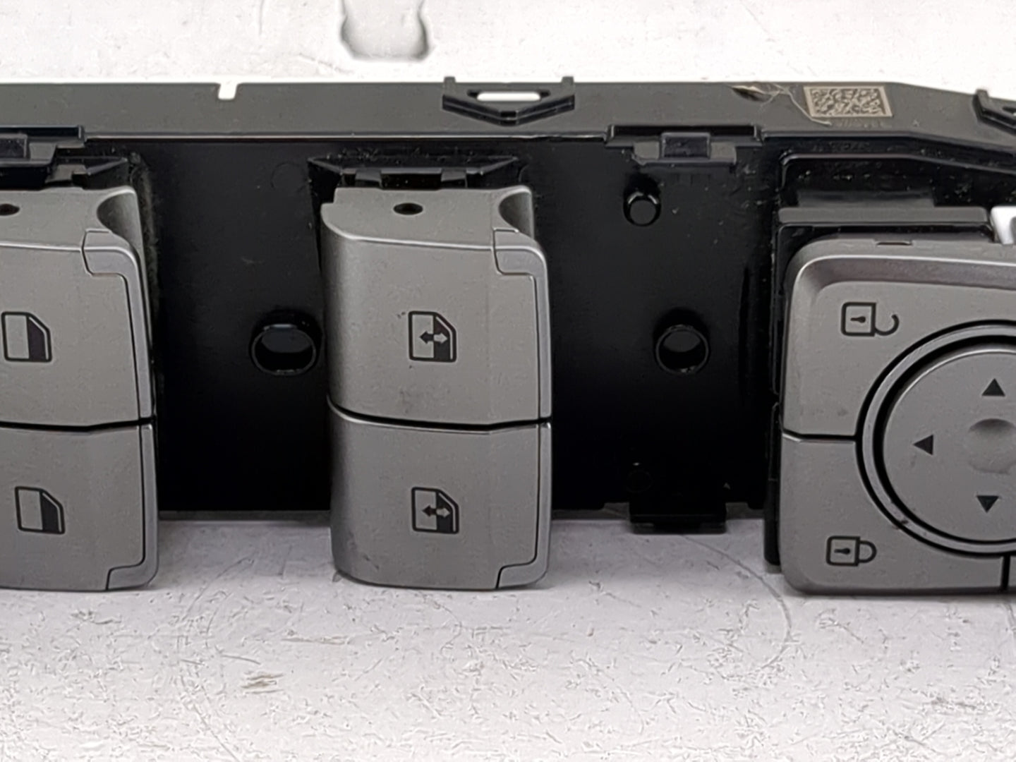 2020 Hyundai Palisade Master Power Window Switch Replacement Driver Side Left P/N:93570S8125SSU Fits OEM Used Auto Parts - O