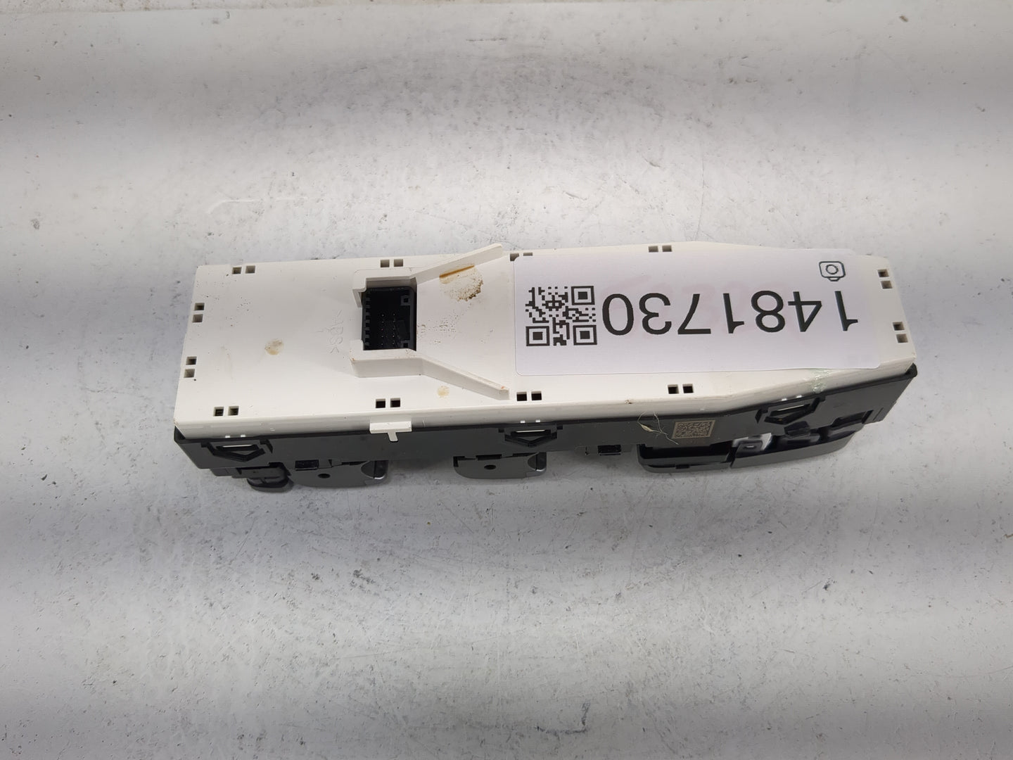 2020 Hyundai Palisade Master Power Window Switch Replacement Driver Side Left P/N:93570S8125SSU Fits OEM Used Auto Parts - O