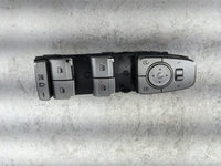 2020 Hyundai Palisade Master Power Window Switch Replacement Driver Side Left P/N:93570SA121XF6 Fits OEM Used Auto Parts - O