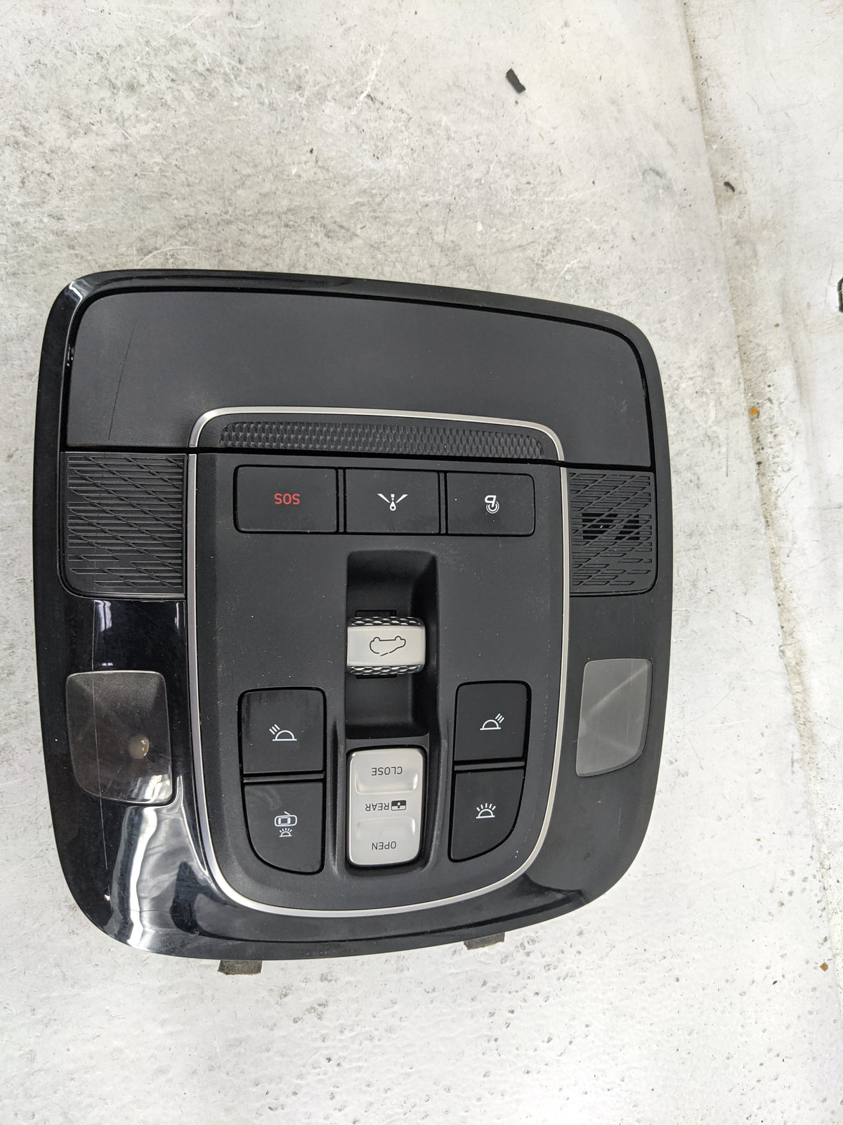 2020-2022 Hyundai Palisade Overhead Console W/rear Climate Control Black - Oemusedautoparts1.com