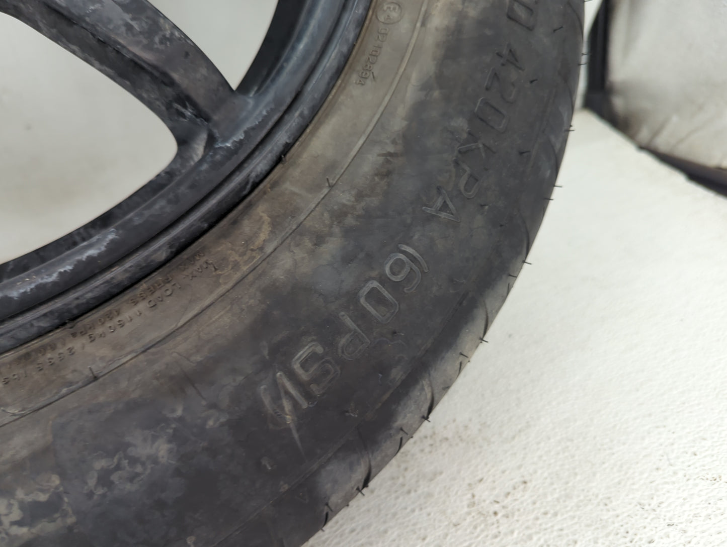 2020-2022 Hyundai Palisade Spare Donut Tire Wheel Rim Oem 1486997 - Oemusedautoparts1.com