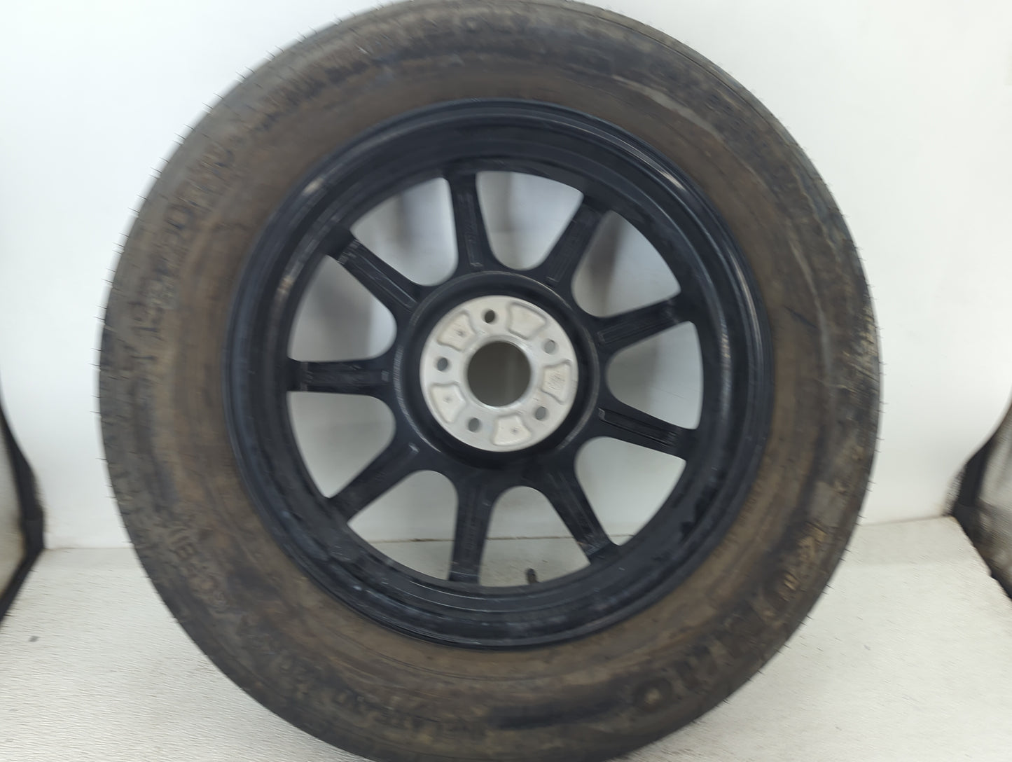 2020-2022 Hyundai Palisade Spare Donut Tire Wheel Rim Oem 1486997 - Oemusedautoparts1.com