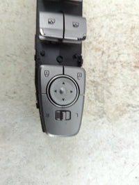 2020 Hyundai Palisade Master Power Window Switch Replacement Driver Side Left P/N:93570S8121XF6 Fits OEM Used Auto Parts - O