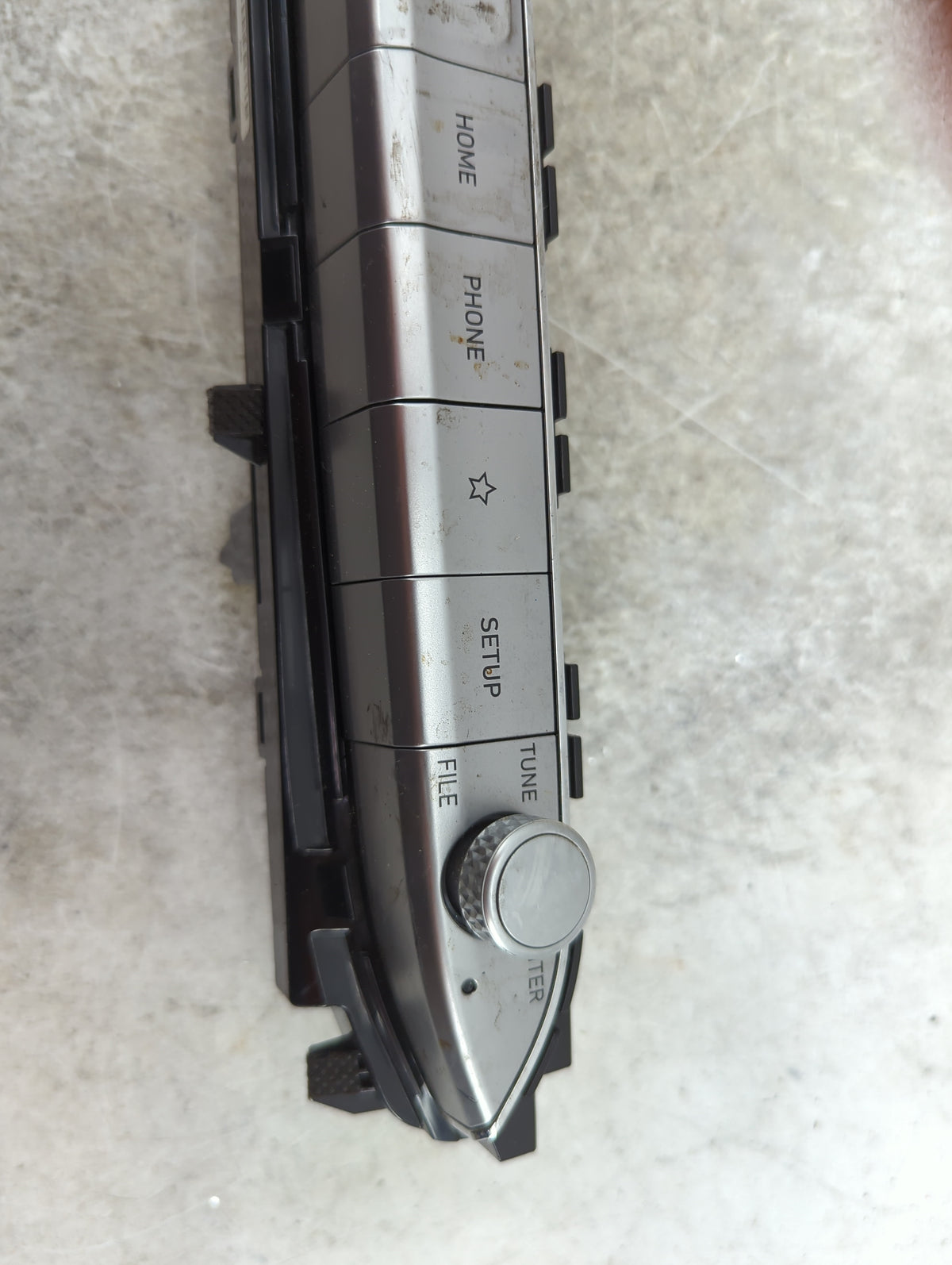 2020-2022 Hyundai Palisade Radio Control Panel 1507277 - Oemusedautoparts1.com