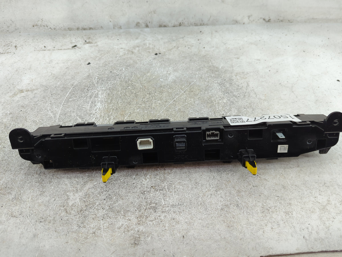 2020-2022 Hyundai Palisade Radio Control Panel 1507277 - Oemusedautoparts1.com