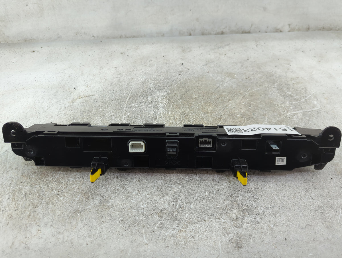 2020-2022 Hyundai Palisade Radio Control Panel 1514023 - Oemusedautoparts1.com