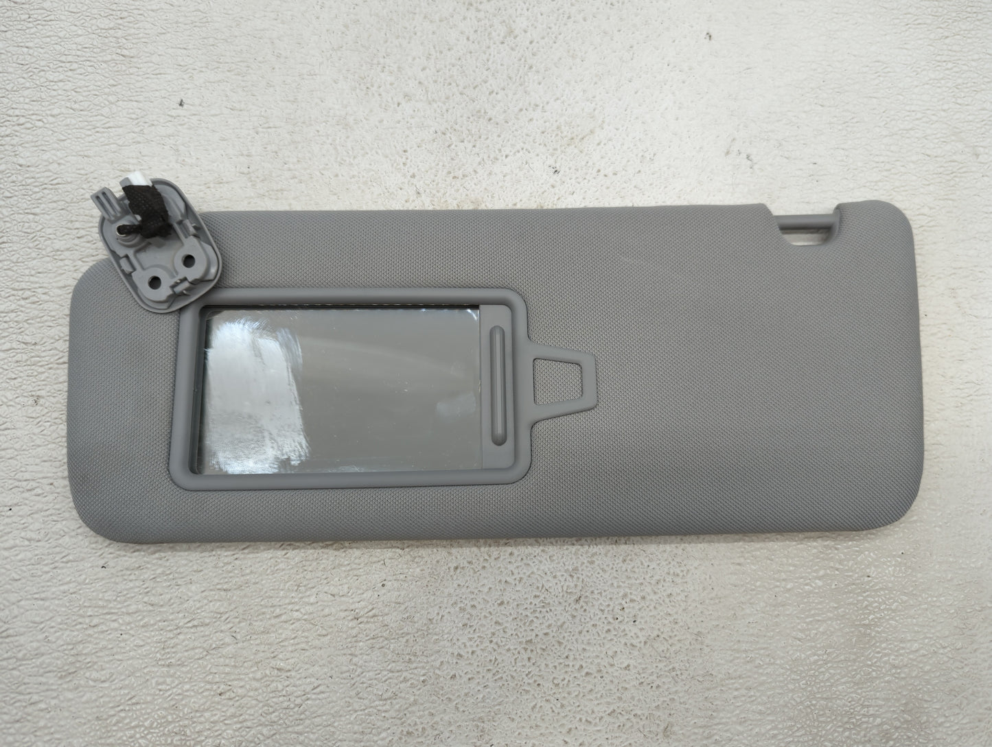 2020-2022 Hyundai Palisade Sun Visor Shade Replacement Driver Left Mirror Fits Fits 2020 2021 2022 OEM Used Auto Parts - Oem