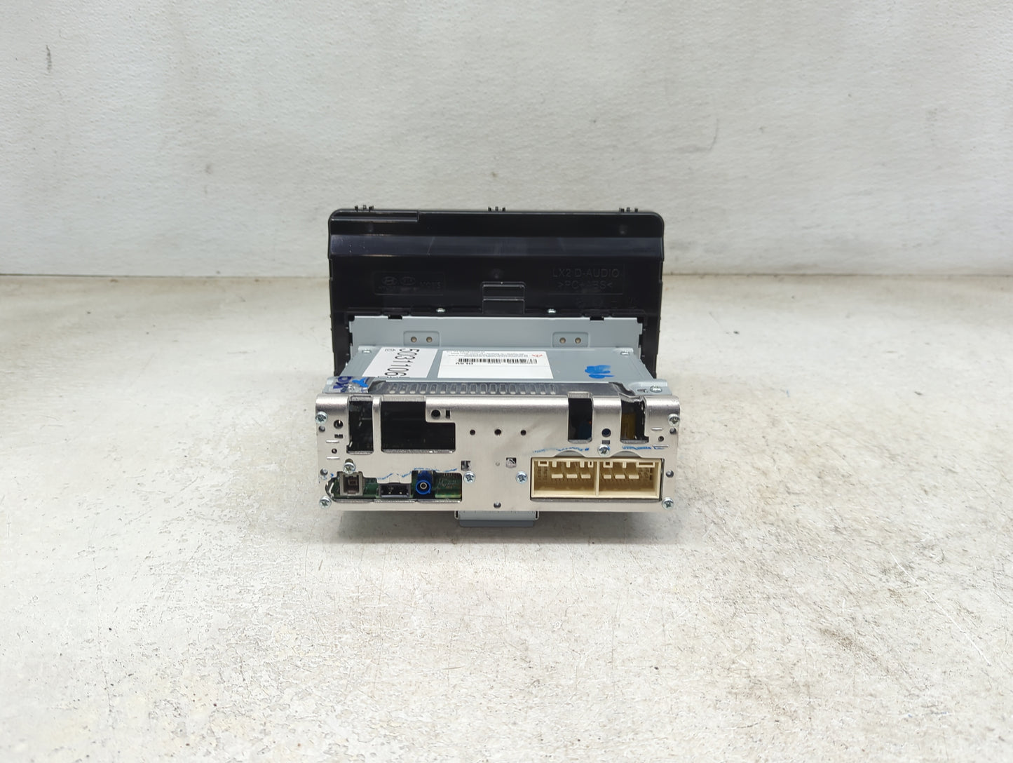 2020 Hyundai Palisade Information Display Screen Black - Oemusedautoparts1.com