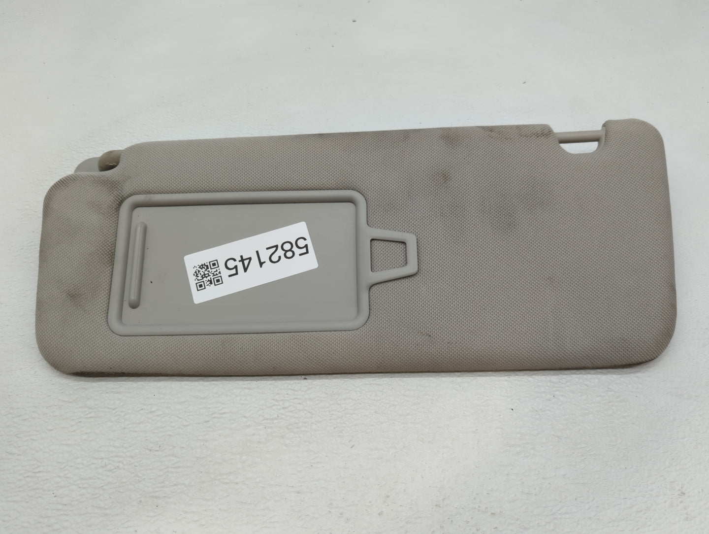 2020-2022 Hyundai Palisade Sun Visor Shade Replacement Driver Left Mirror Fits Fits 2020 2021 2022 OEM Used Auto Parts - Oem