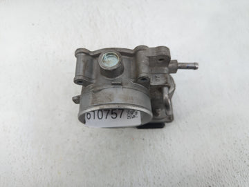 2020-2022 Hyundai Palisade Throttle Body P/N:35100-3L100 Fits Fits 2017 2018 2019 2020 2021 2022 OEM Used Auto Parts