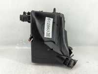 2020-2022 Hyundai Palisade Fusebox Fuse Box Panel Relay Module P/N:N91220-S8270 Fits Fits 2020 2021 2022 OEM Used Auto Parts