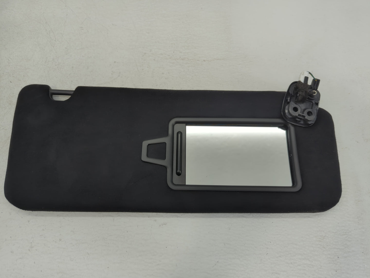 2020-2022 Hyundai Palisade Sun Visor Shade Replacement Passenger Right Mirror Fits Fits 2020 2021 2022 OEM Used Auto Parts -