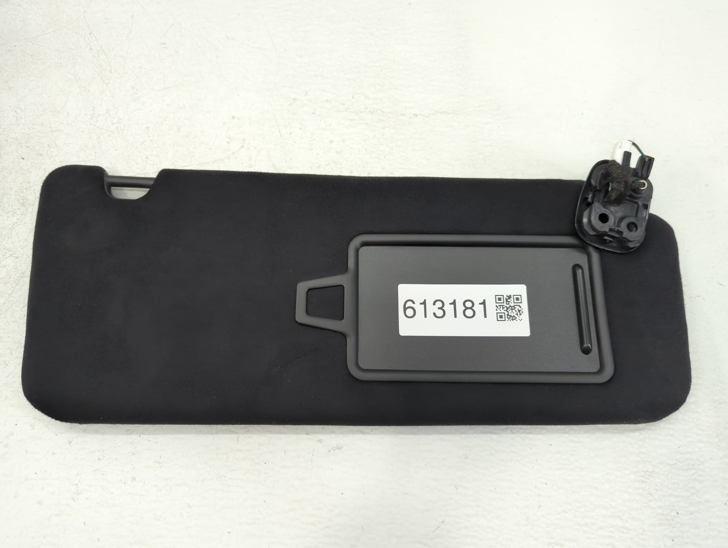 2020-2022 Hyundai Palisade Sun Visor Shade Replacement Passenger Right Mirror Fits Fits 2020 2021 2022 OEM Used Auto Parts -