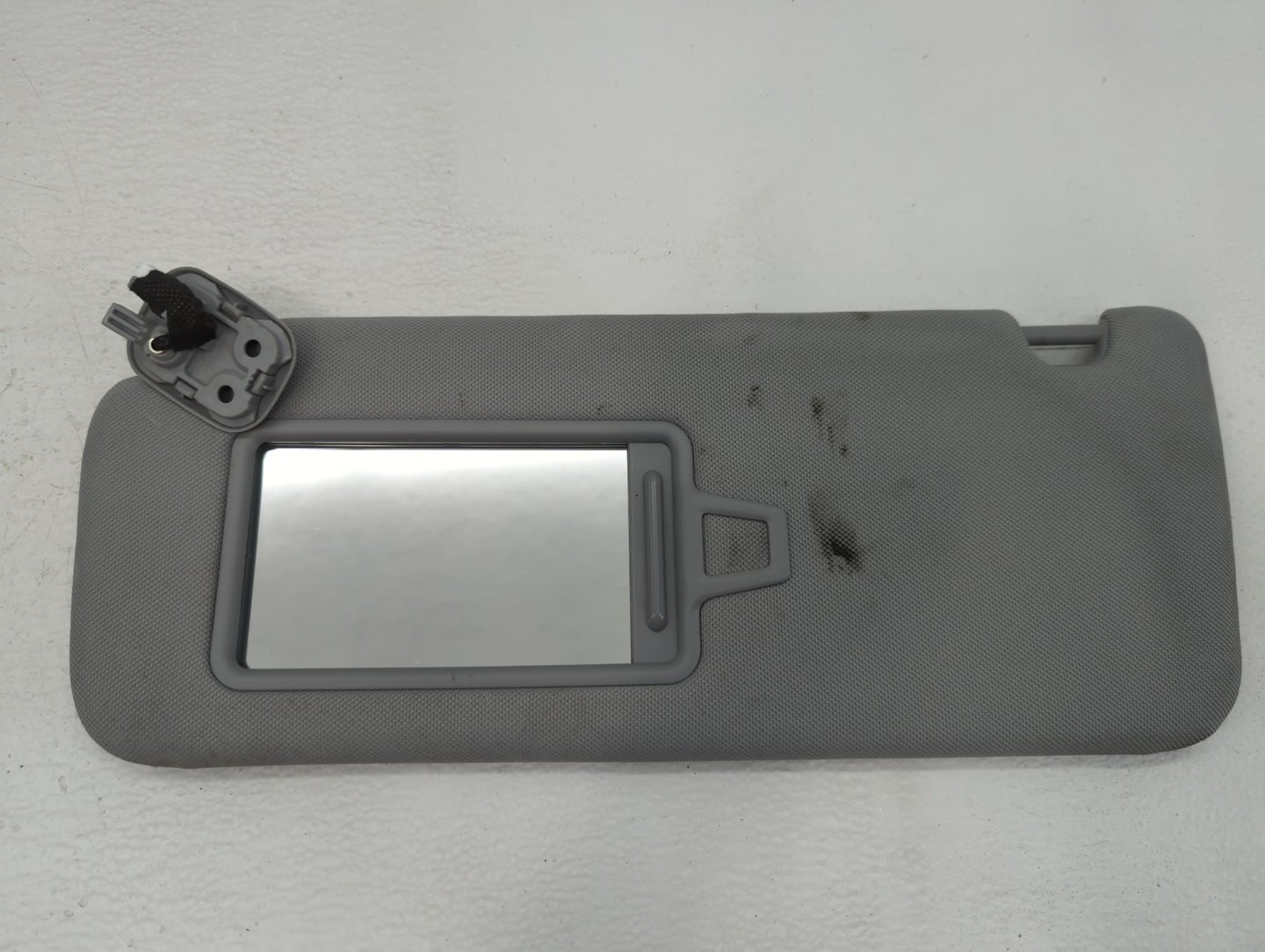 2020-2022 Hyundai Palisade Sun Visor Shade Replacement Driver Left Mirror Fits Fits 2020 2021 2022 OEM Used Auto Parts - Oem