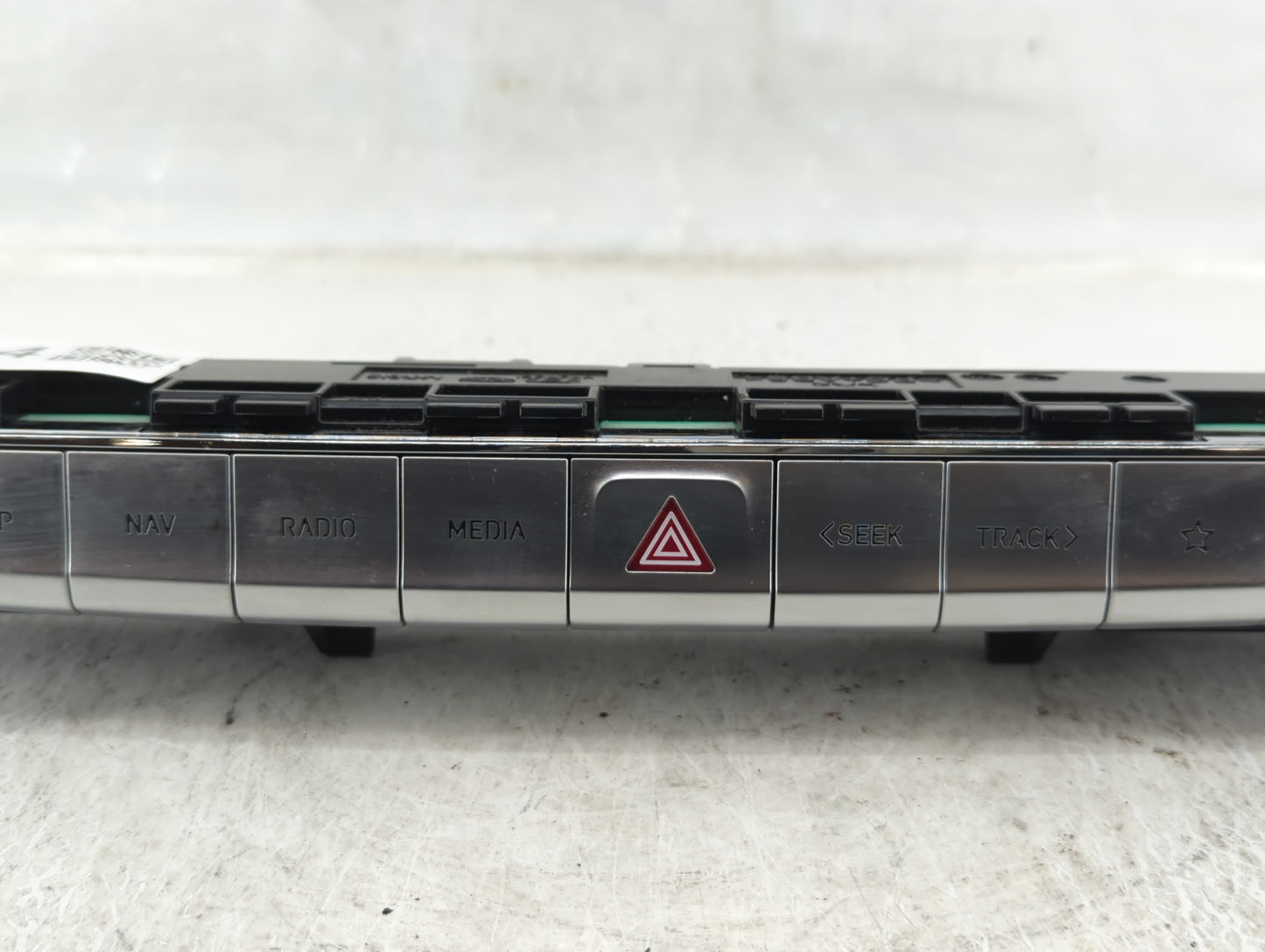 2020-2022 Hyundai Palisade Radio AM FM Cd Player Receiver Replacement P/N:26465899653 Fits Fits 2020 2021 2022 OEM Used Auto