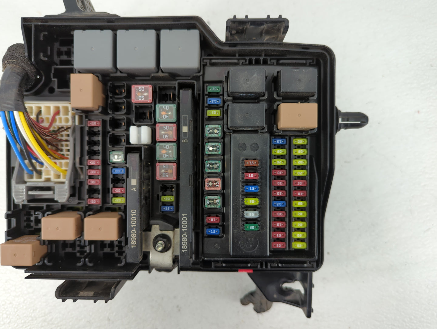 2020-2022 Hyundai Palisade Fusebox Fuse Box Panel Relay Module P/N:N91220-S8590-14 91220 THN Fits Fits 2020 2021 2022 OEM Us
