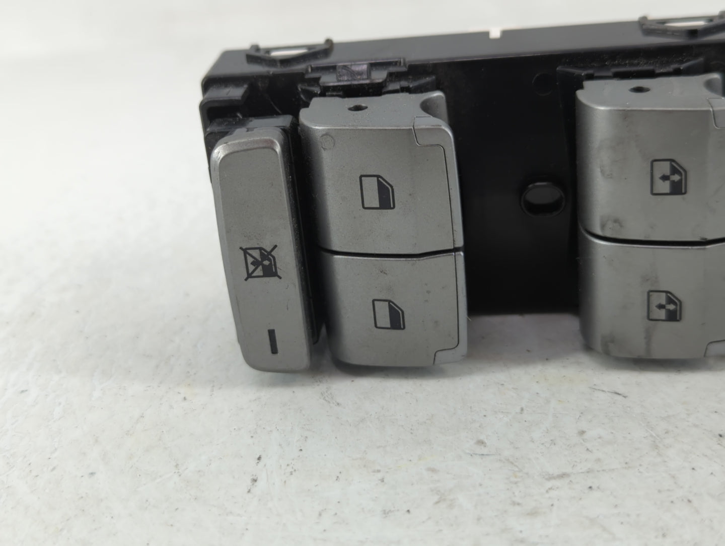 2020 Hyundai Palisade Master Power Window Switch Replacement Driver Side Left P/N:93570S8121SSU 000038, 191126 Fits OEM Used