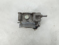 2020-2022 Hyundai Palisade Throttle Body P/N:35100-3L100 Fits Fits 2017 2018 2019 2020 2021 2022 OEM Used Auto Parts - Oemus